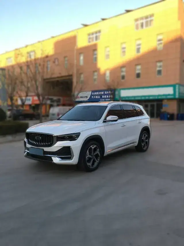 2021 Geely Monjaro 2.0T 218HP L4 7DCT