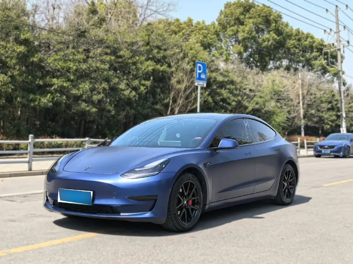 2020 Tesla Model 3 BEV 52KWH