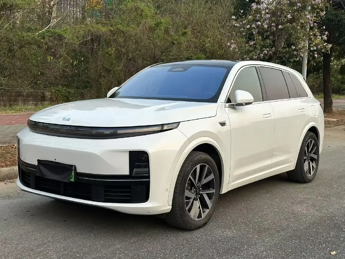 2023 Li L7 Range Extended 154HP REEV 40.9KWH