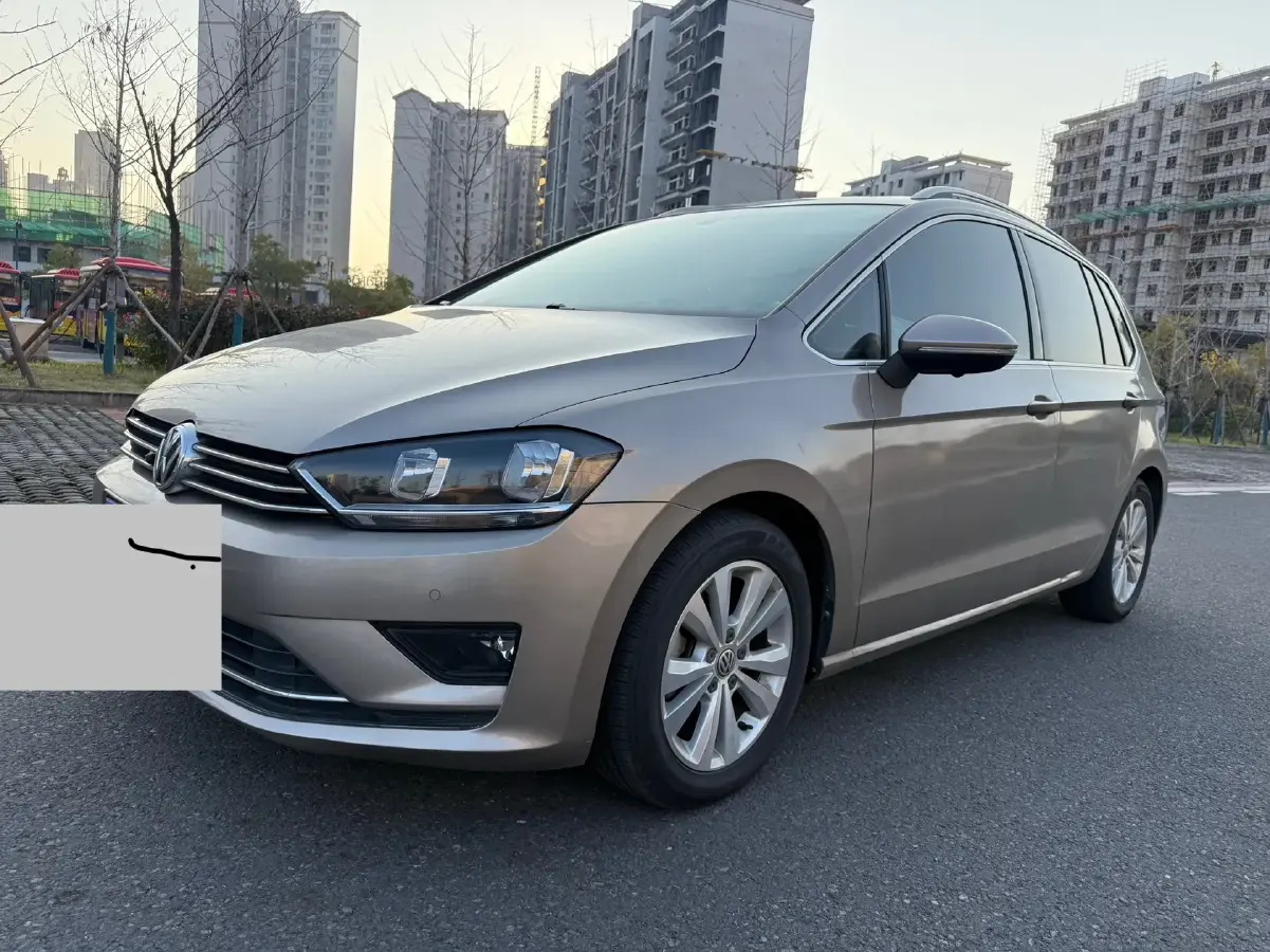 2018 Volkswagen Golf Sportsvan 1.4T 131HP L4 7DCT