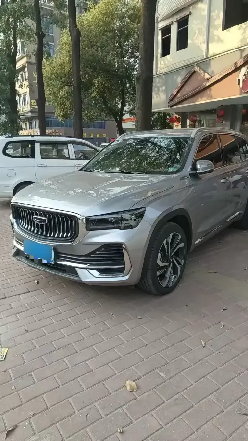 2023 Geely Monjaro 2.0T 238HP L4 8AT