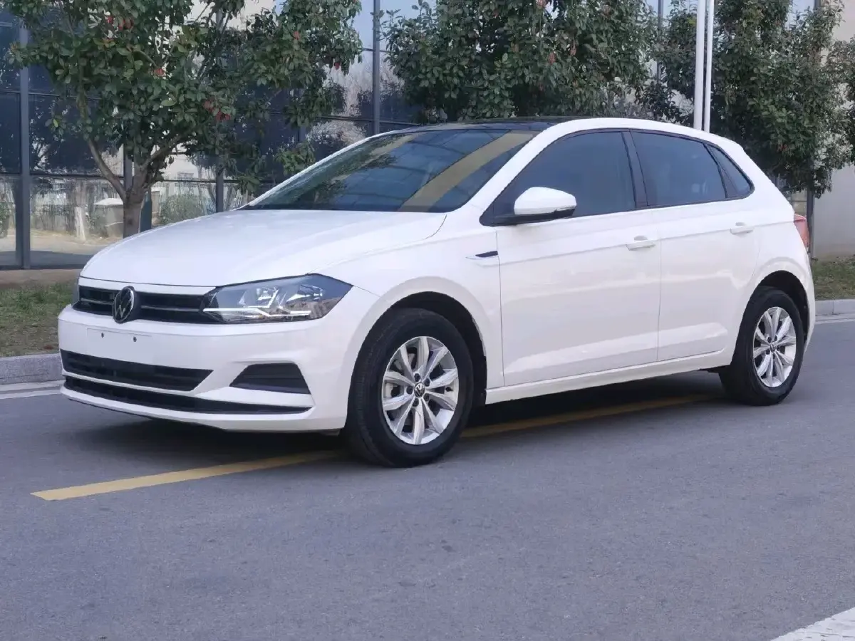 2021 Volkswagen Polo 1.5L 113HP L4 6AT