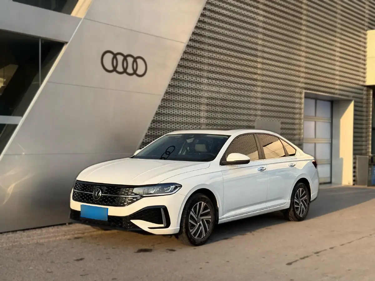 2024 Volkswagen Lavida 1.5L 110HP L4 6AT