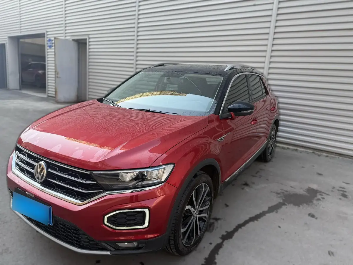 2019 Volkswagen T-Roc 1.4T 150HP L4 7DCT
