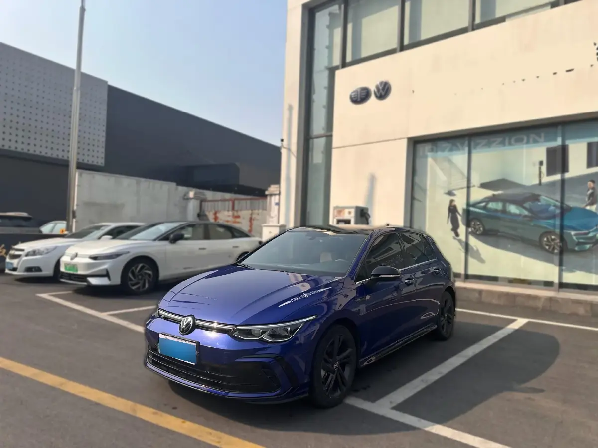 2023 Volkswagen Golf 1.4T 150HP L4 7DCT