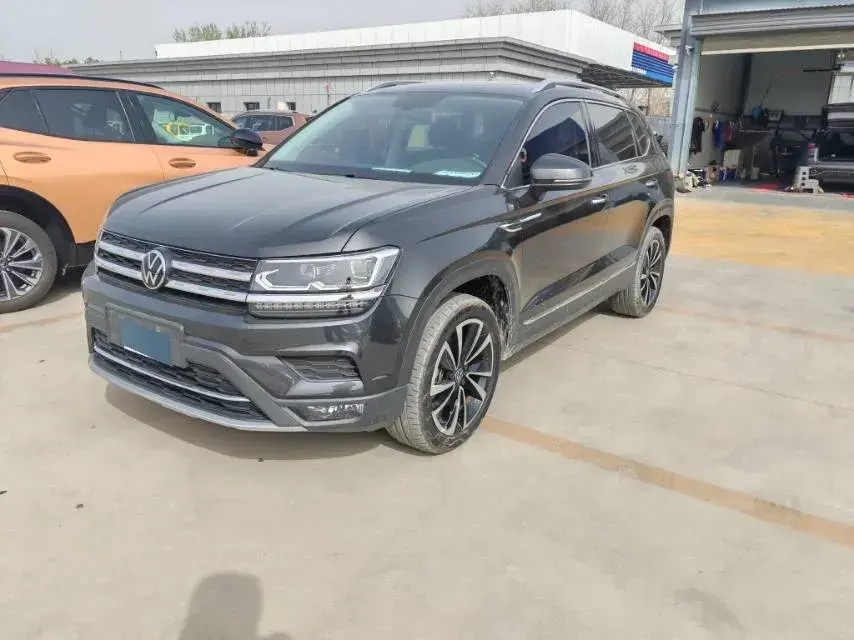 2021 Volkswagen Tharu 2.0T 186HP L4 7DCT