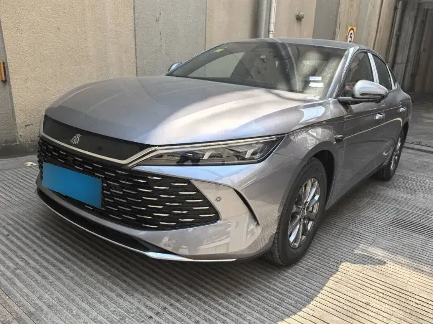 2025 BYD QinL 1.5L 101HP L4 E-CVT PHEV 10.08KWH