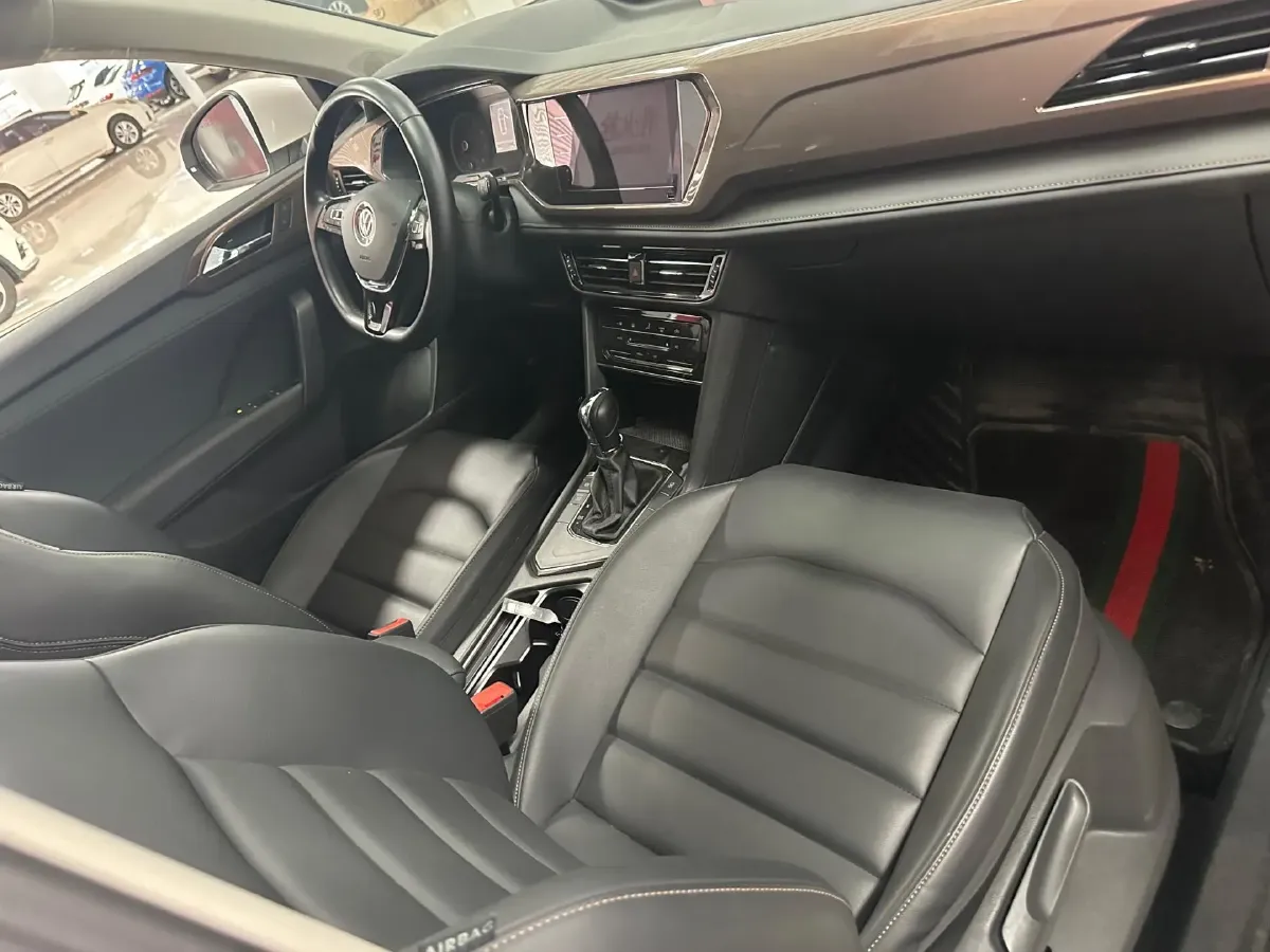 2021 Volkswagen Tharu 1.4T 150HP L4 7DCT,autocango,china used car exporter,china ev exporter,chinese used car exporter,chinese used ev exporter