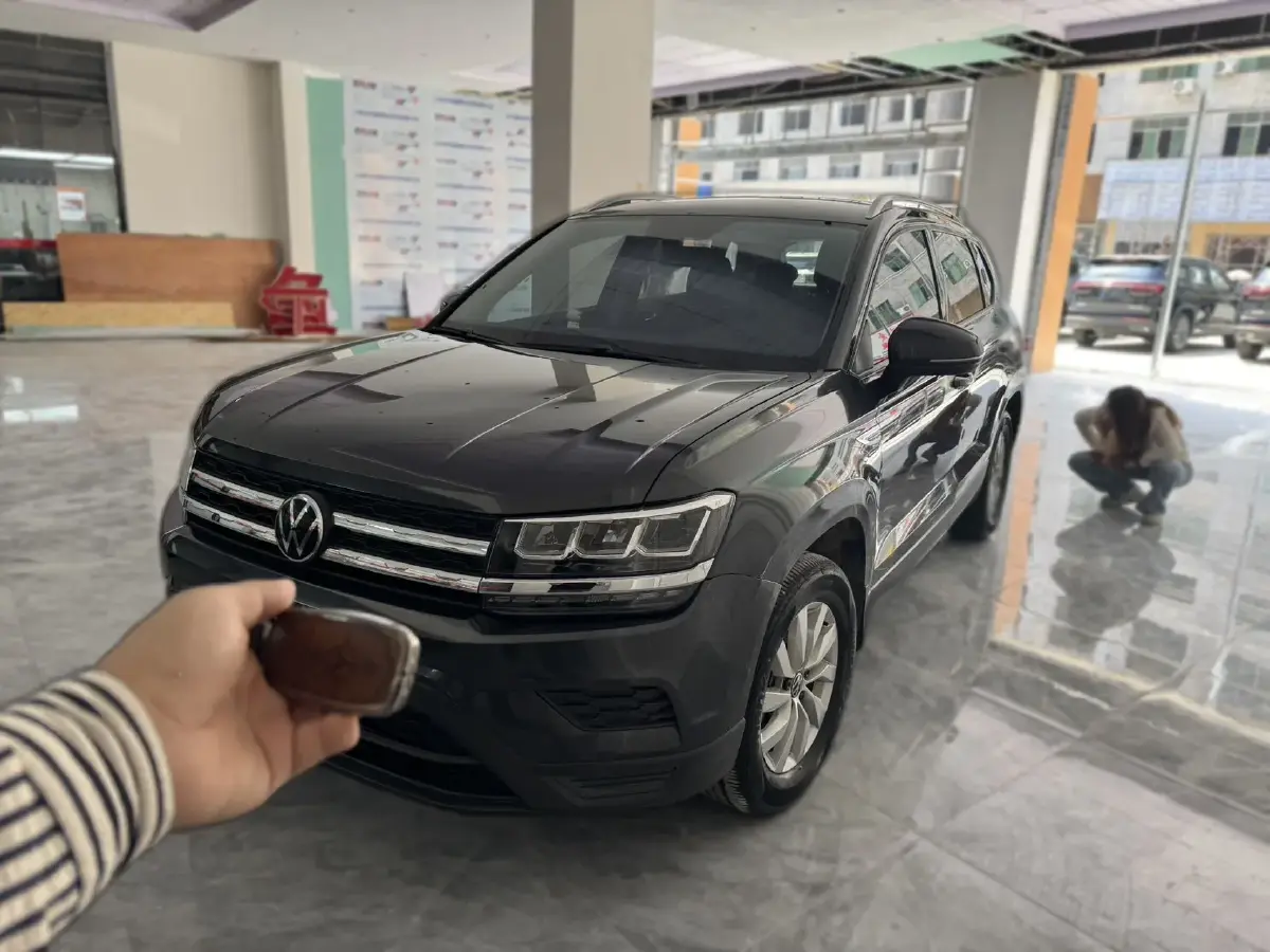 2021 Volkswagen Tharu 1.4T 150HP L4 7DCT