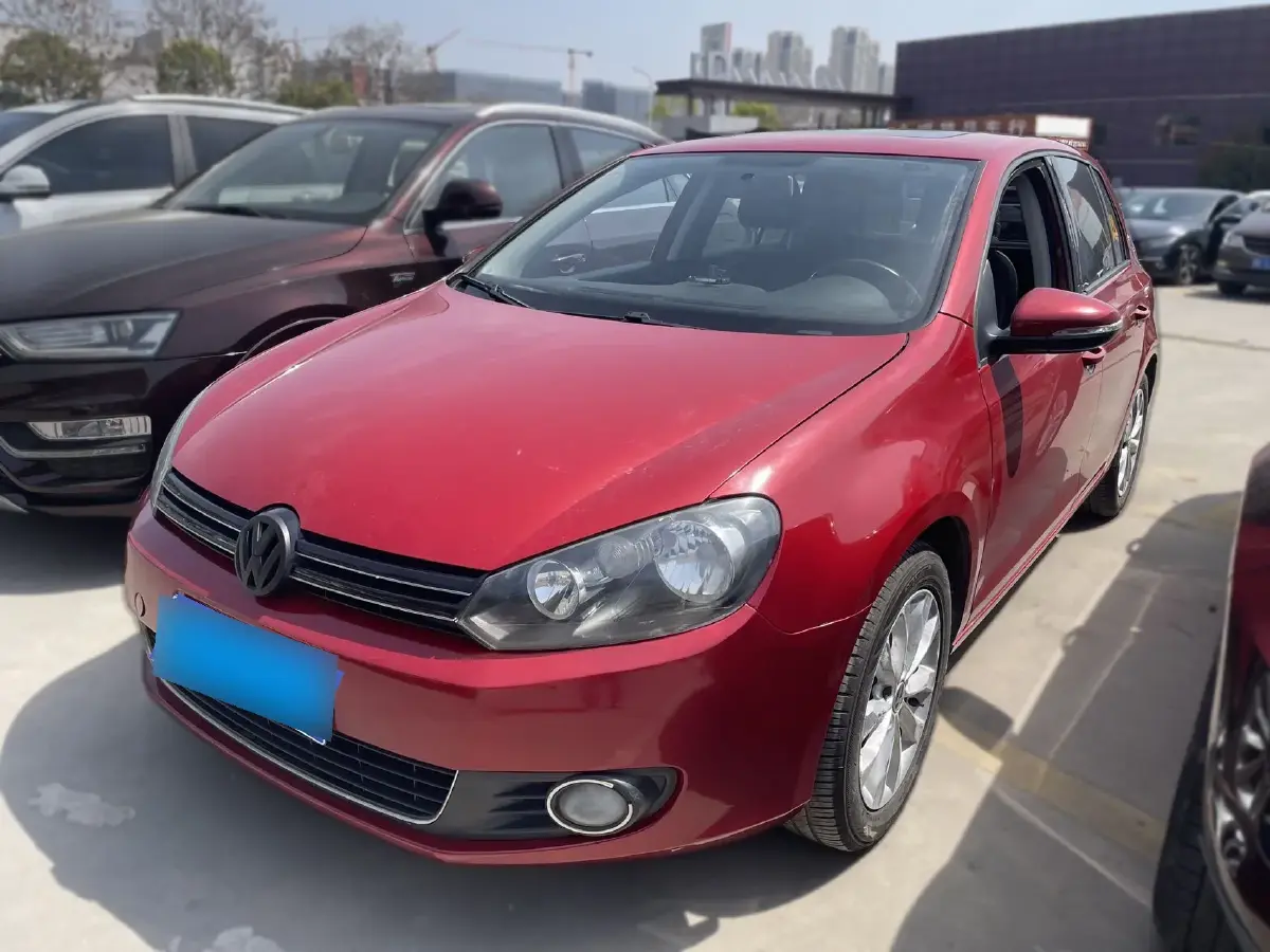 2012 Volkswagen Golf 1.4T 131HP L4 5MT