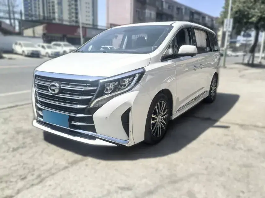 2021 GAC Trumpchi M8 2.0T 252HP L4 8AT