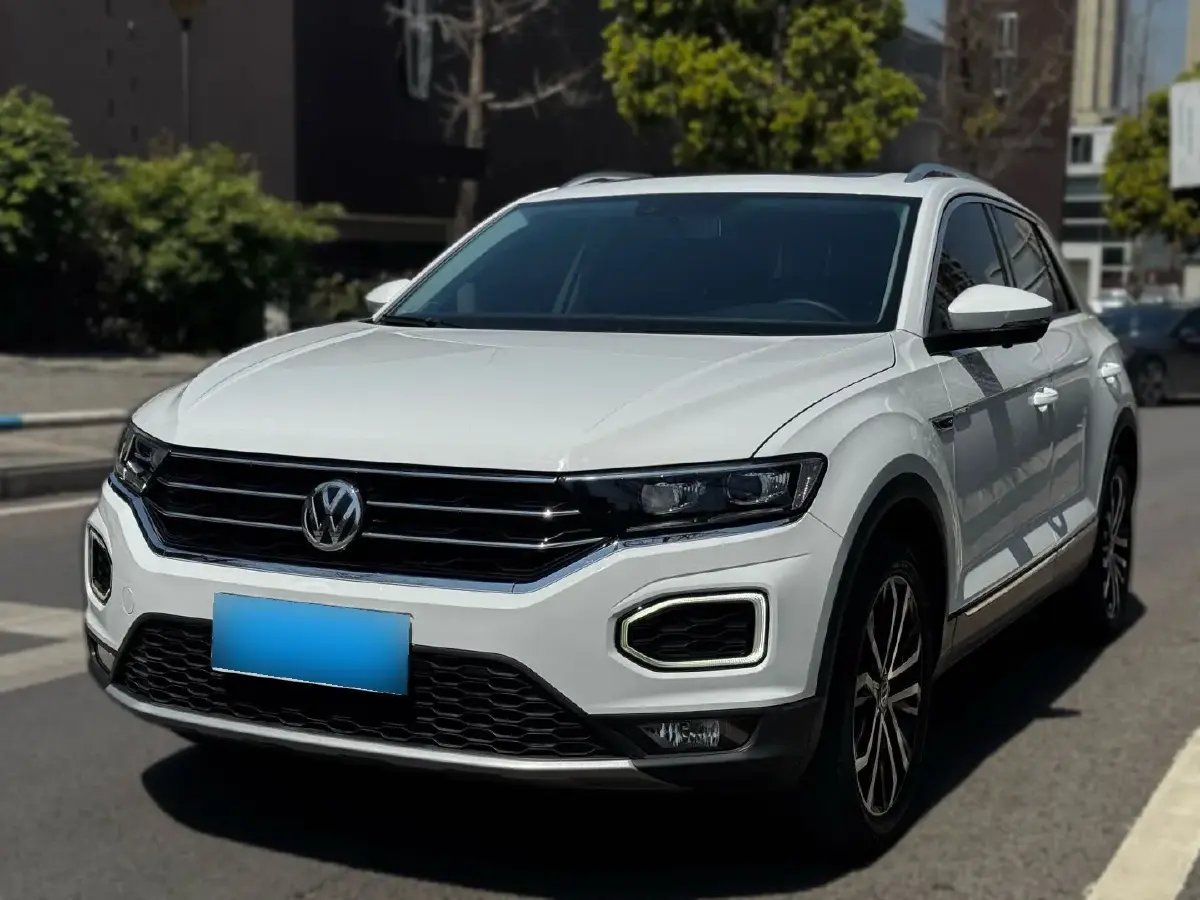 2021 Volkswagen T-Roc 1.4T 150HP L4 7DCT