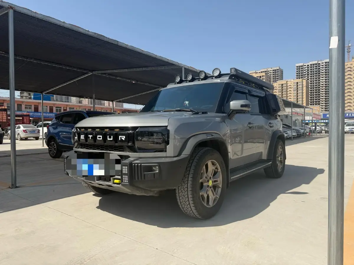 2023 Jetour Traveller 2.0T 254HP L4 8AT