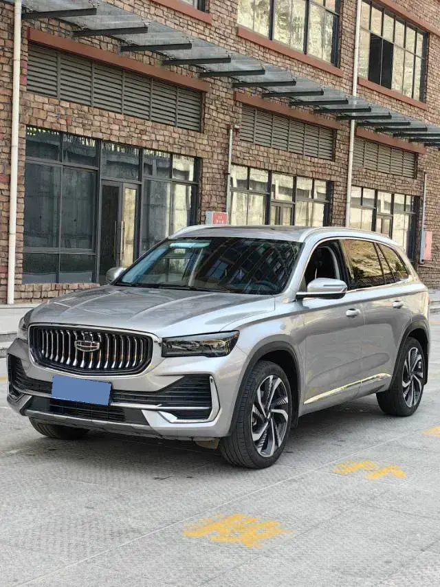 2023 Geely Monjaro 2.0T 238HP L4 8AT