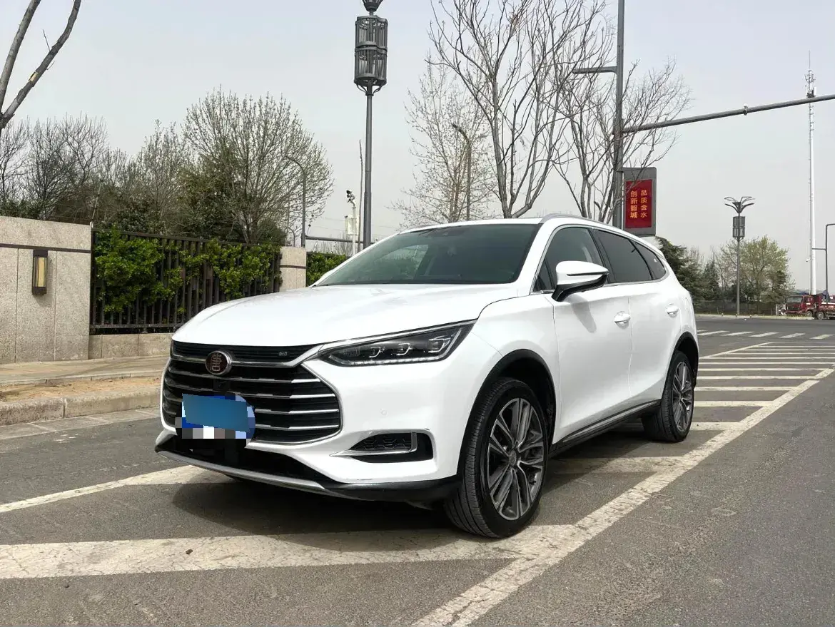 2019 BYD Tang 2.0T 192HP L4 6AT
