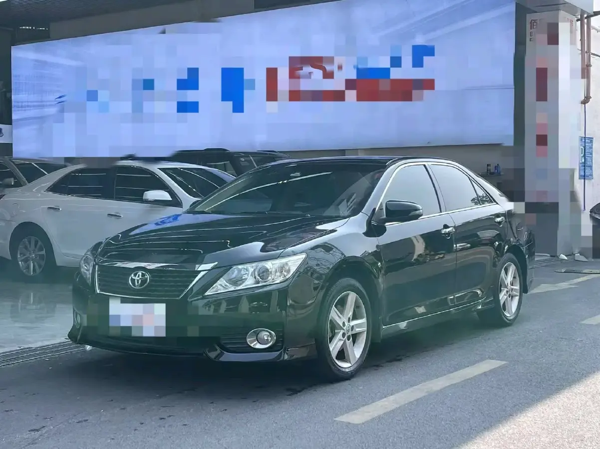 2012 Toyota Camry 2.0L 150HP L4 4AT