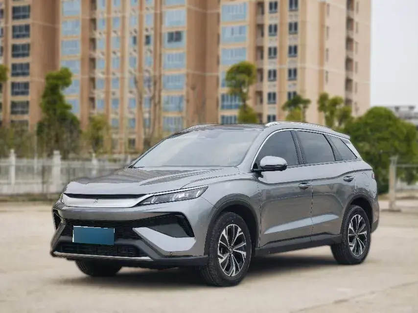 2025 BYD Song Pro 1.5L 101HP L4 E-CVT PHEV 18.3KWH