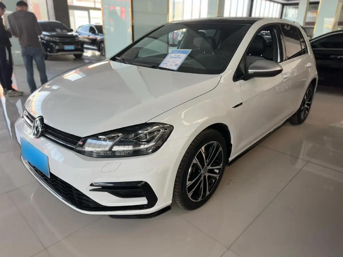 2018 Volkswagen Golf 1.4T 150HP L4 7DCT
