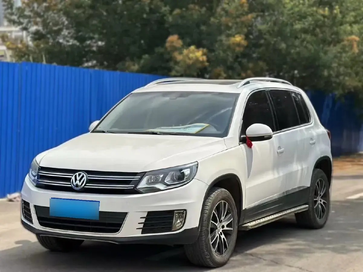 2015 Volkswagen Tiguan 1.8T 160HP L4 6AT