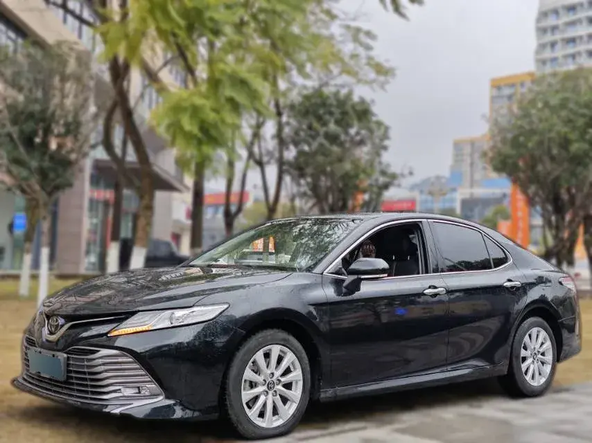 2019 Toyota Camry 2.0L 178HP L4 CVT