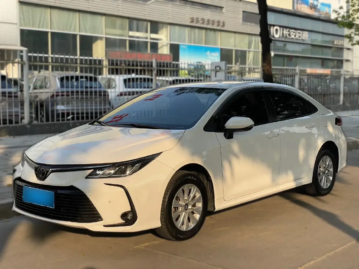 2019 Toyota Corolla 1.2T 116HP L4 CVT