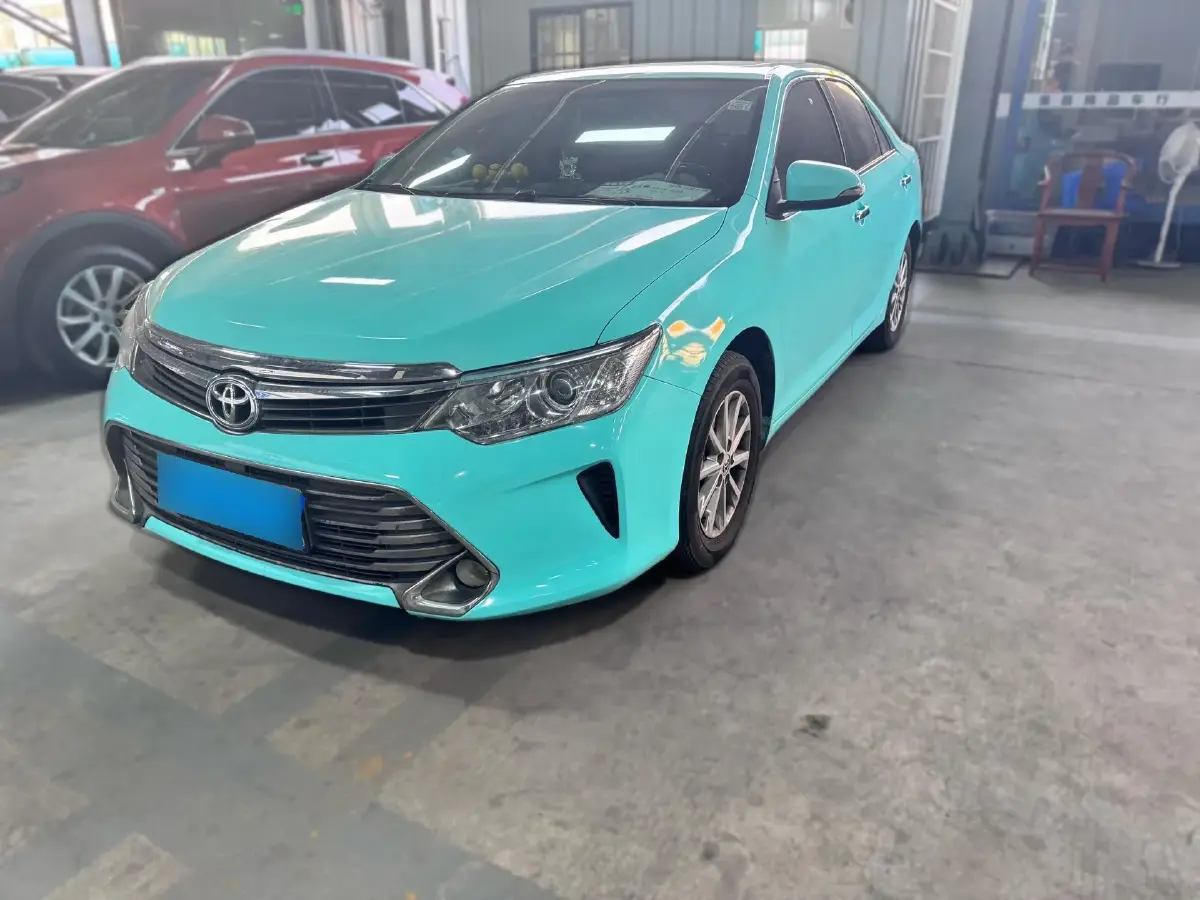 2015 Toyota Camry 2.0L 167HP L4 6AT