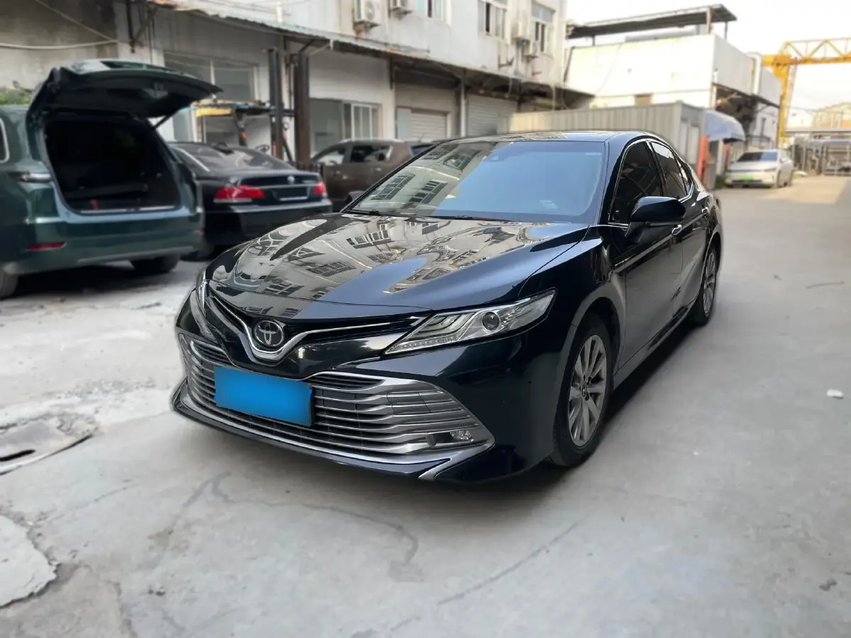 2019 Toyota Camry 2.0L 178HP L4 CVT