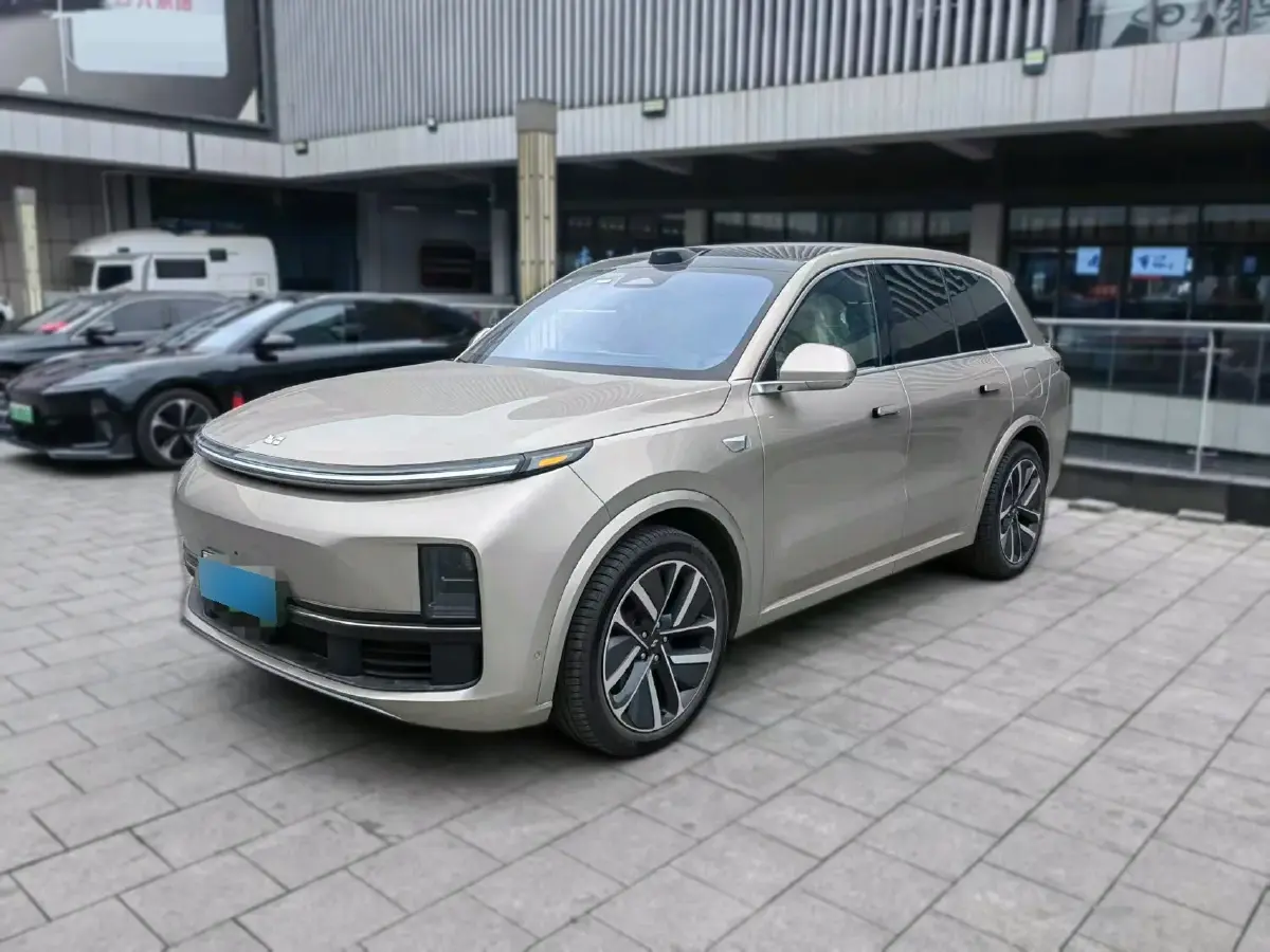 2024 Li L8 Range Extended 154HP REEV 52.3KWH
