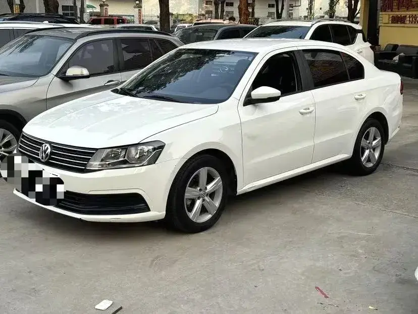 2017 Volkswagen Lavida 1.6L 110HP L4 6AT