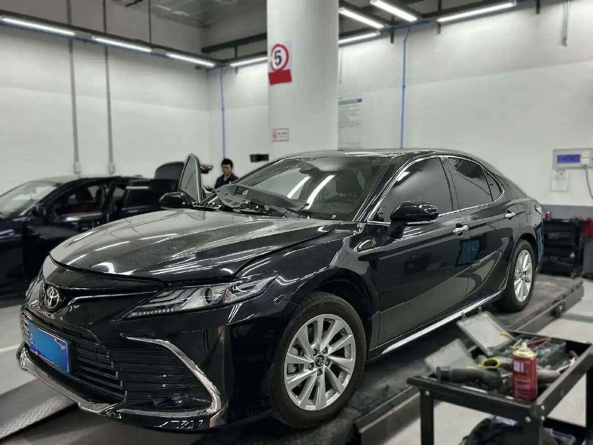 2023 Toyota Camry 2.0L 177HP L4 CVT