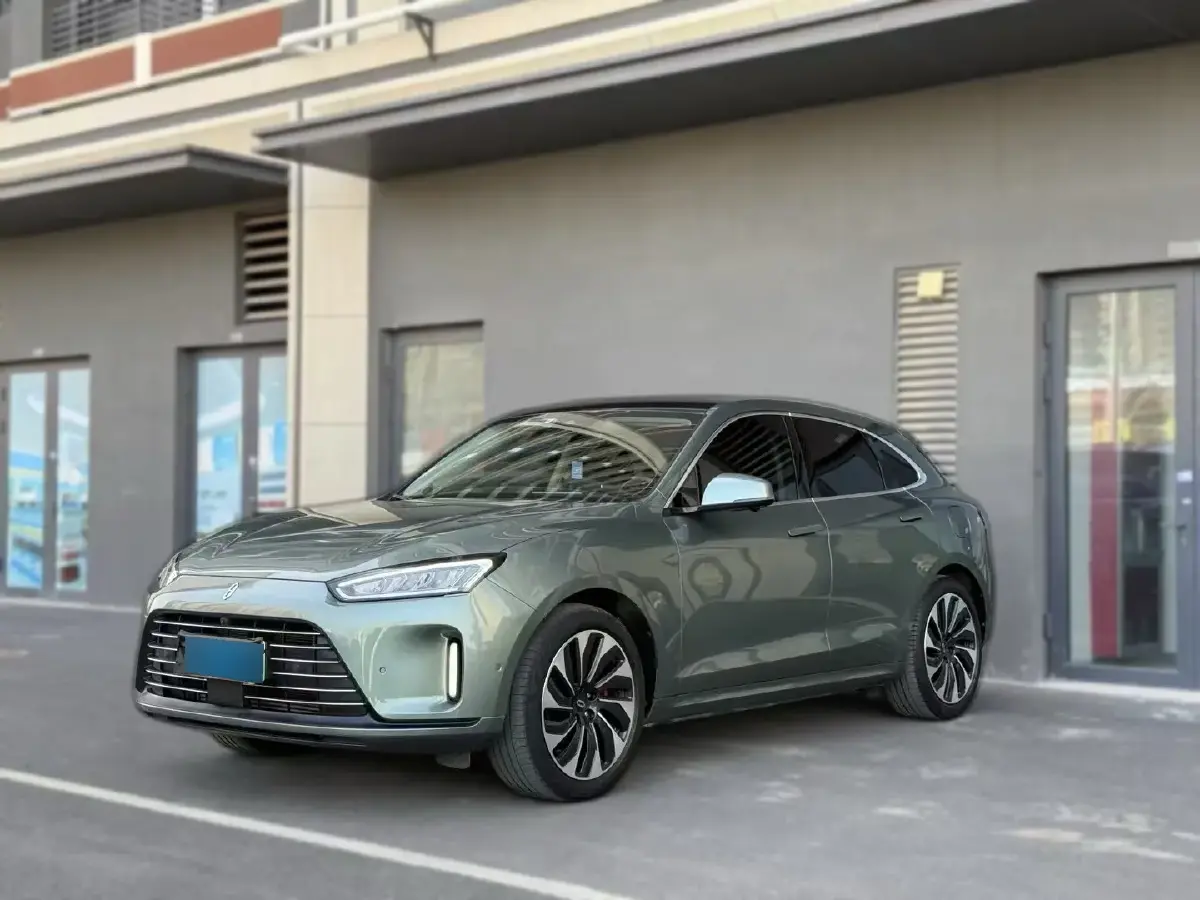 2022 HIMA AITO M5 Range Extended 125HP REEV 40KWH