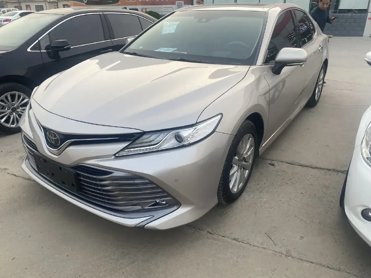 2019 Toyota Camry 2.0L 178HP L4 CVT