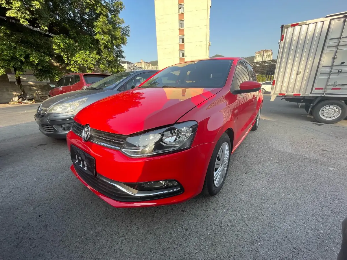 2018 Volkswagen Polo 1.5L 110HP L4 6AT