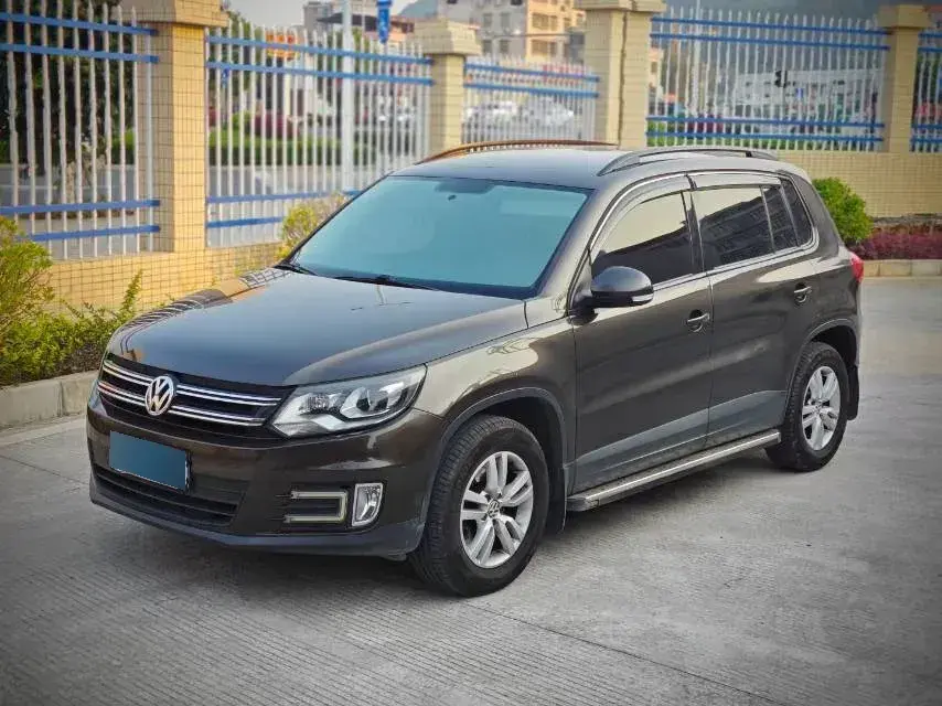 2013 Volkswagen Tiguan 1.8T 160HP L4 6AT