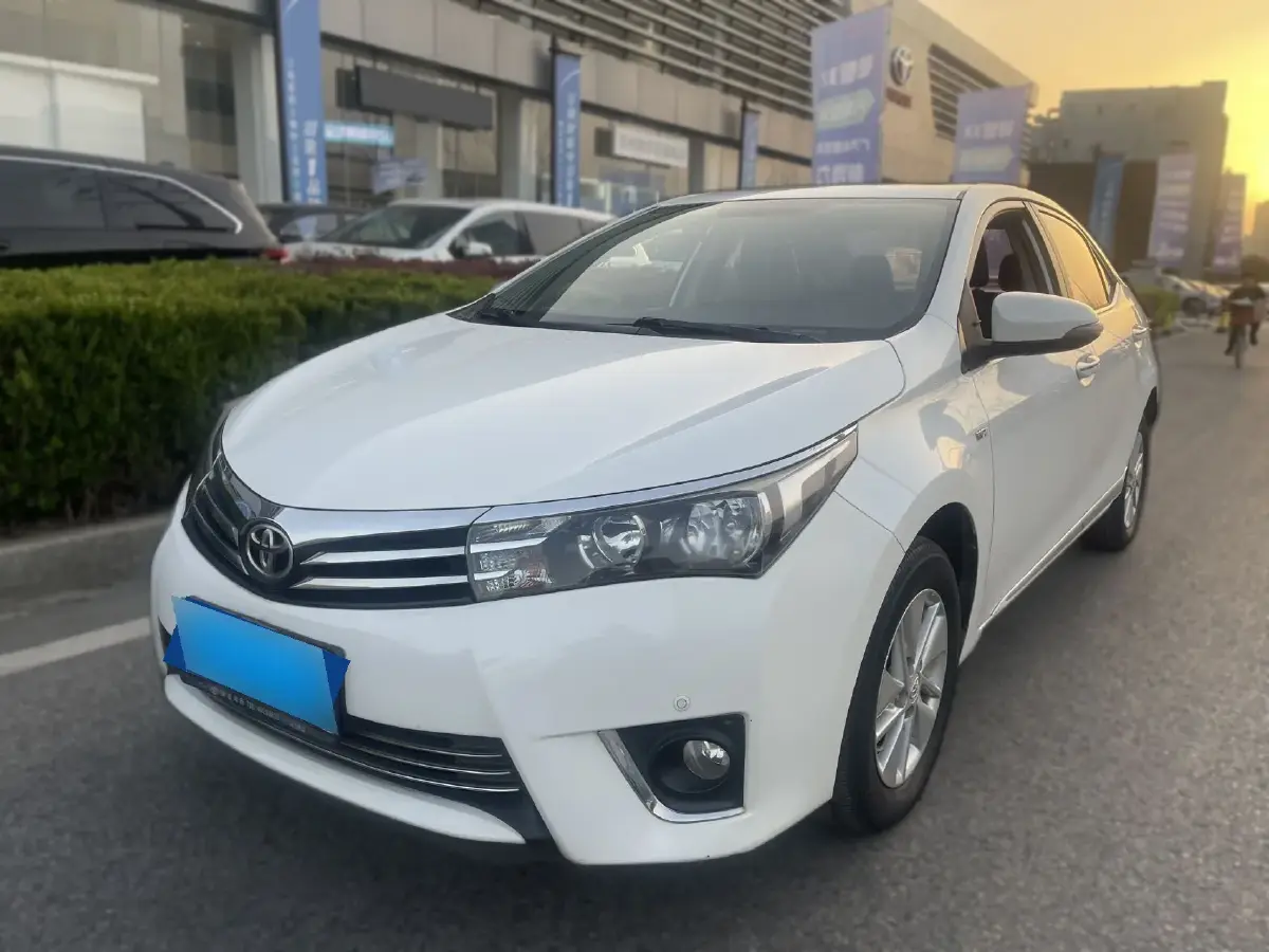 2016 Toyota Corolla 1.6L 122HP L4 5MT