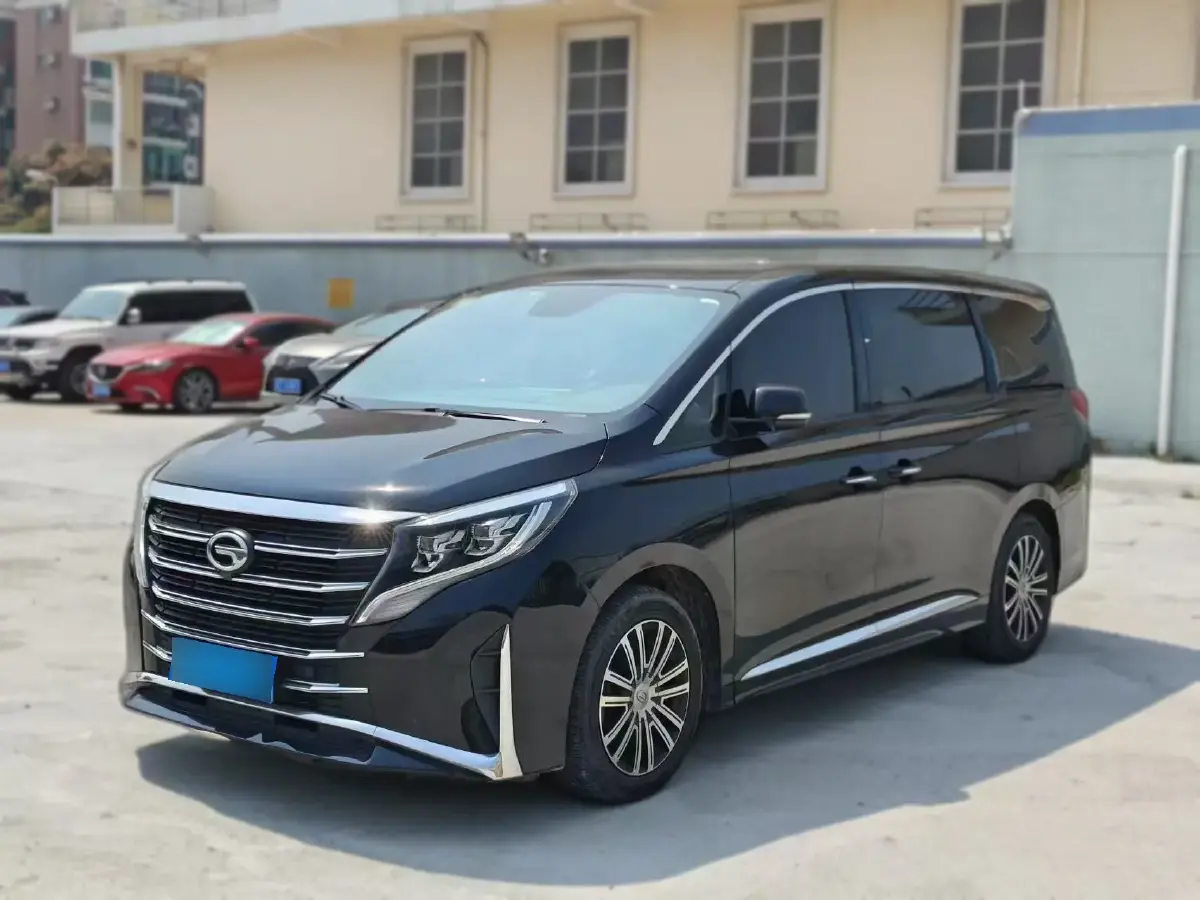 2021 GAC Trumpchi M8 2.0T 252HP L4 8AT