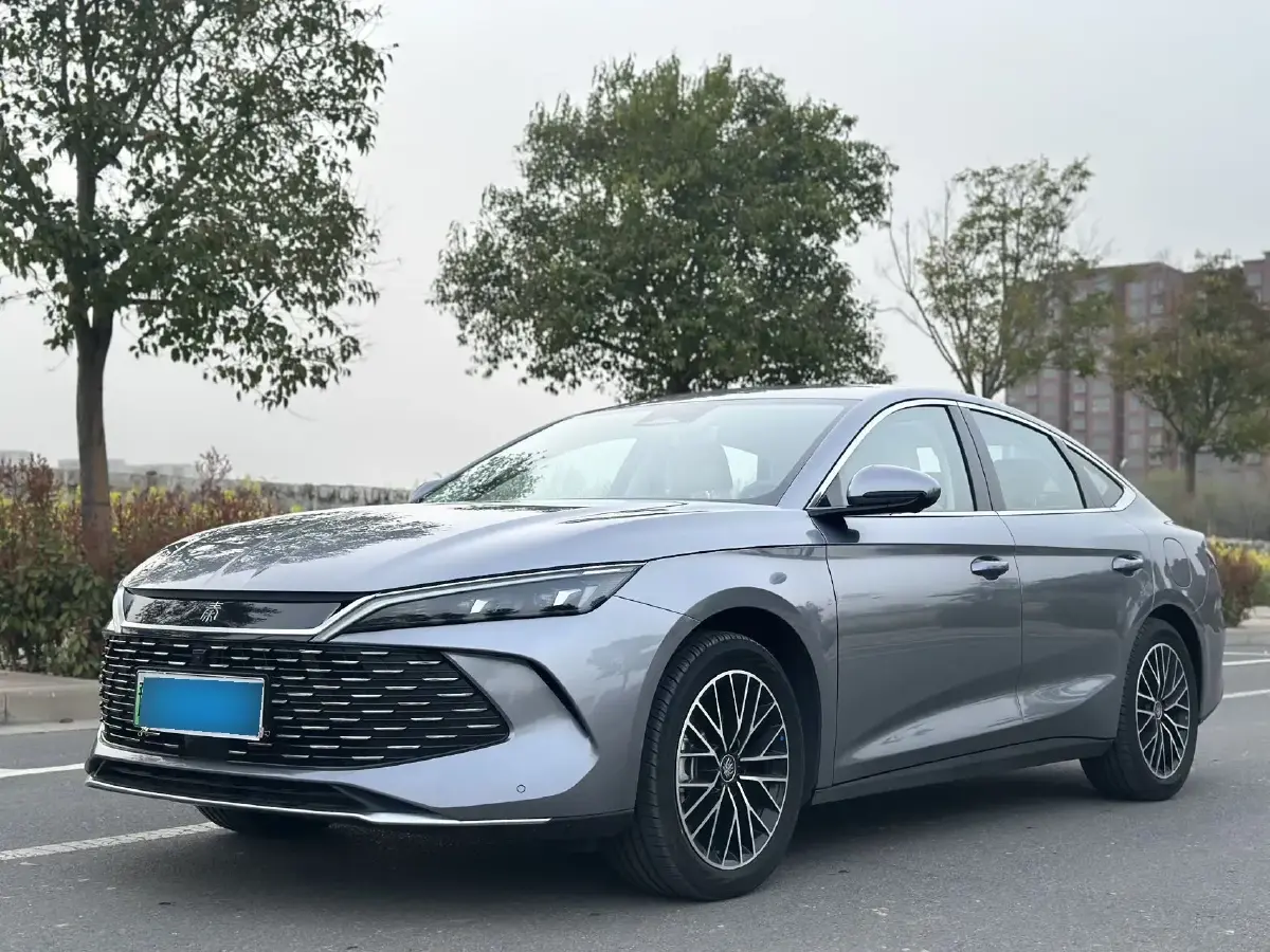 2024 BYD QinL 1.5L 101HP L4 E-CVT PHEV 15.87KWH