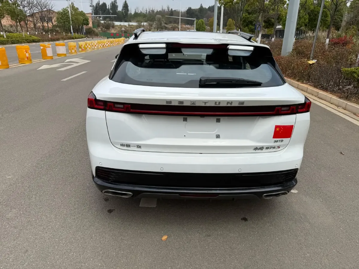 2022 Bestune B70S 1.5T 169HP L4 7DCT,autocango,china used car exporter,china ev exporter,chinese used car exporter,chinese used ev exporter