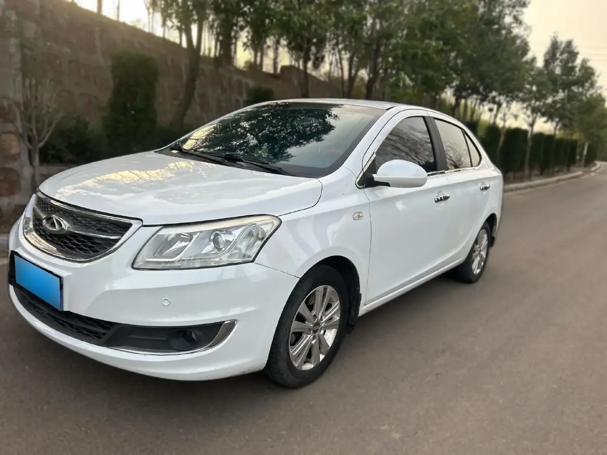 2015 Chery E3 1.5L 109HP L4 5MT
