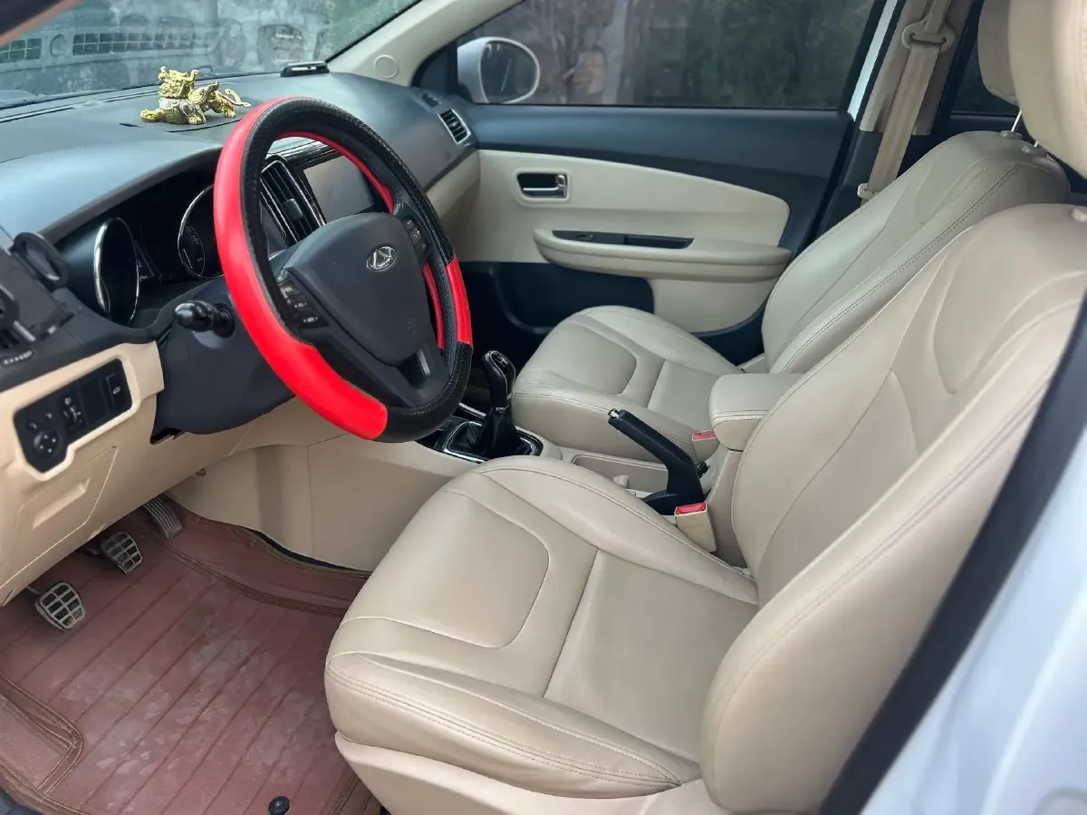 2015 Chery E3 1.5L 109HP L4 5MT,autocango,china used car exporter,china ev exporter,chinese used car exporter,chinese used ev exporter