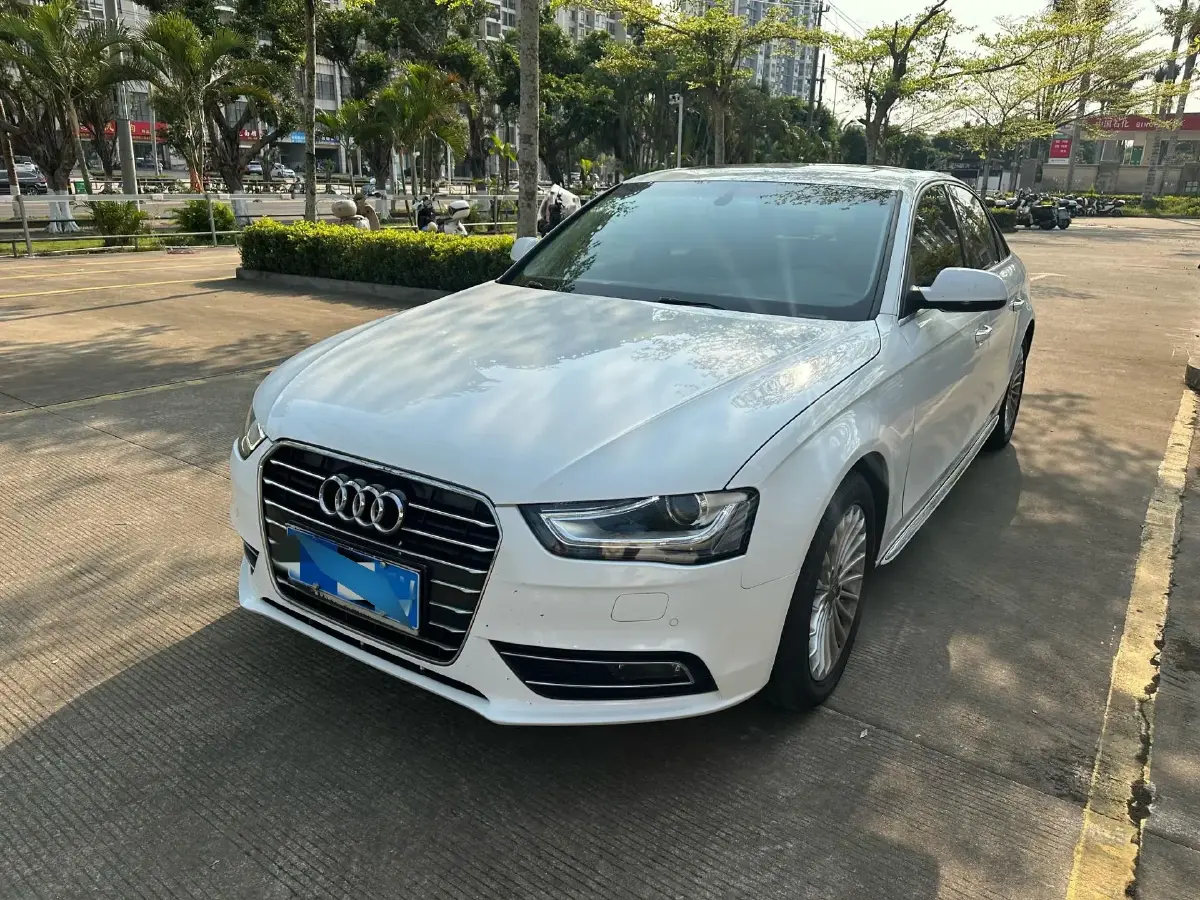 2016 Audi A4L 2.0T 180HP L4 CVT