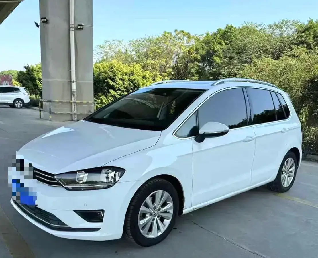 2018 Volkswagen Golf Sportsvan 1.4T 131HP L4 7DCT