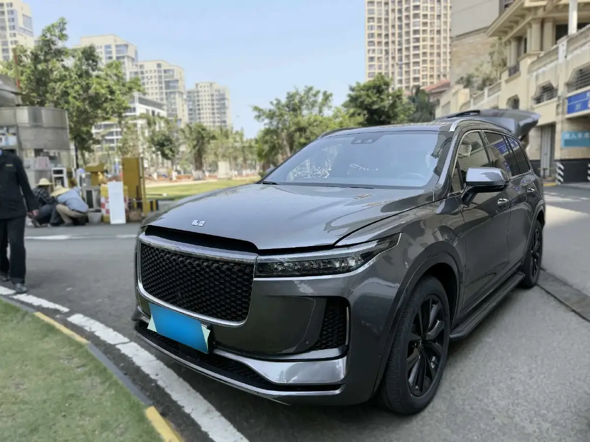 2020 Li ONE Range Extended 131HP REEV 40.5KWH