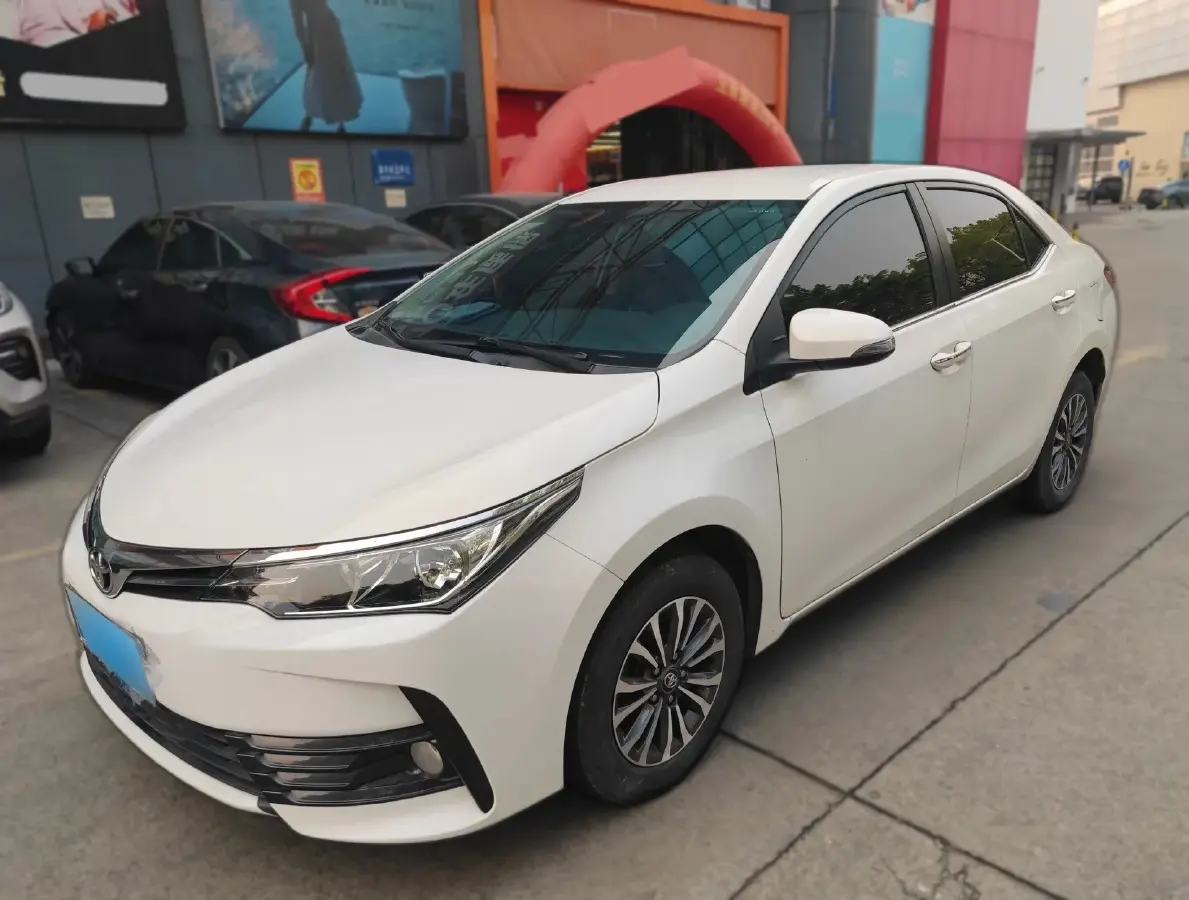 2017 Toyota Corolla 1.2T 116HP L4 6MT