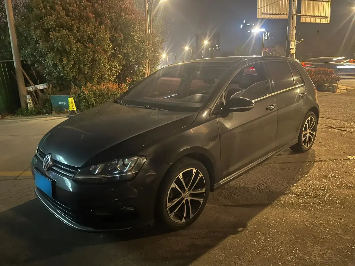 2017 Volkswagen Golf 1.4T 150HP L4 5MT