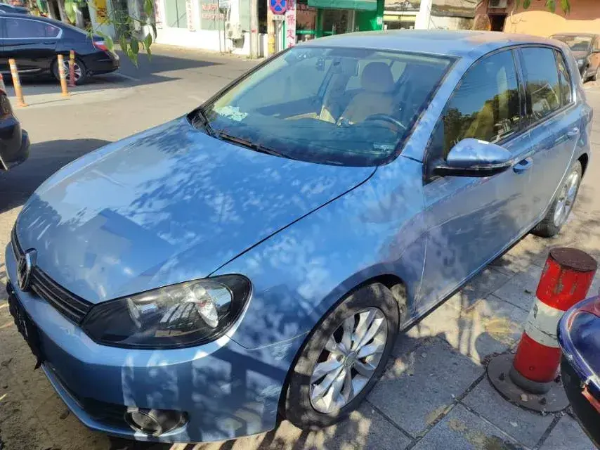 2011 Volkswagen Golf 1.4T 131HP L4 7DCT