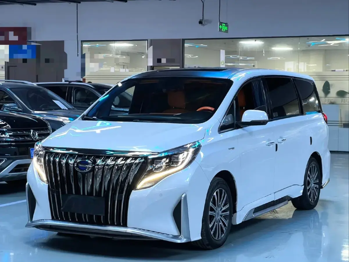 2021 GAC Trumpchi M8 2.0T 252HP L4 8AT