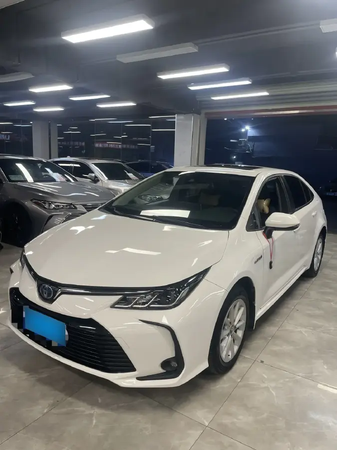 2021 Toyota Corolla 1.8L 98HP L4 E-CVT Hybrid