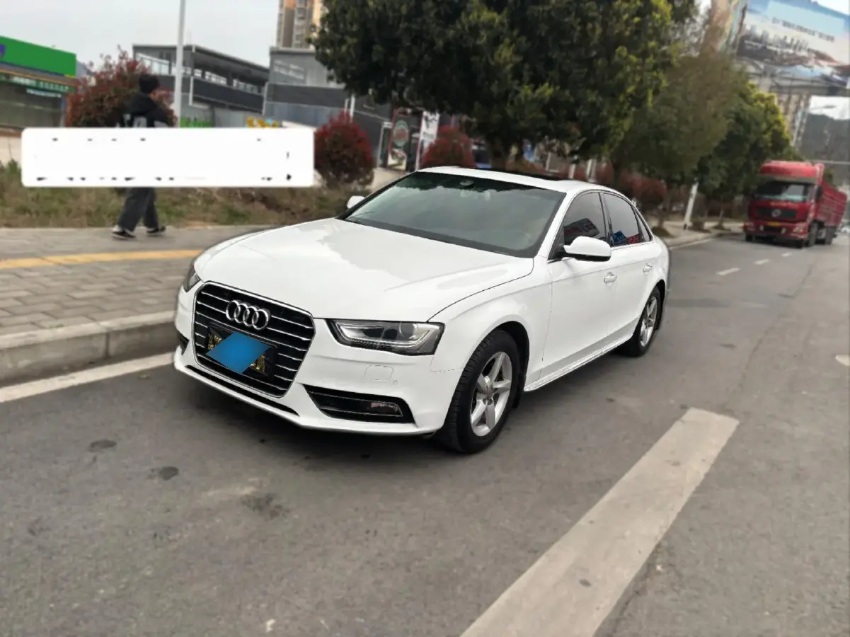 2015 Audi A4L 2.0T 180HP L4 CVT