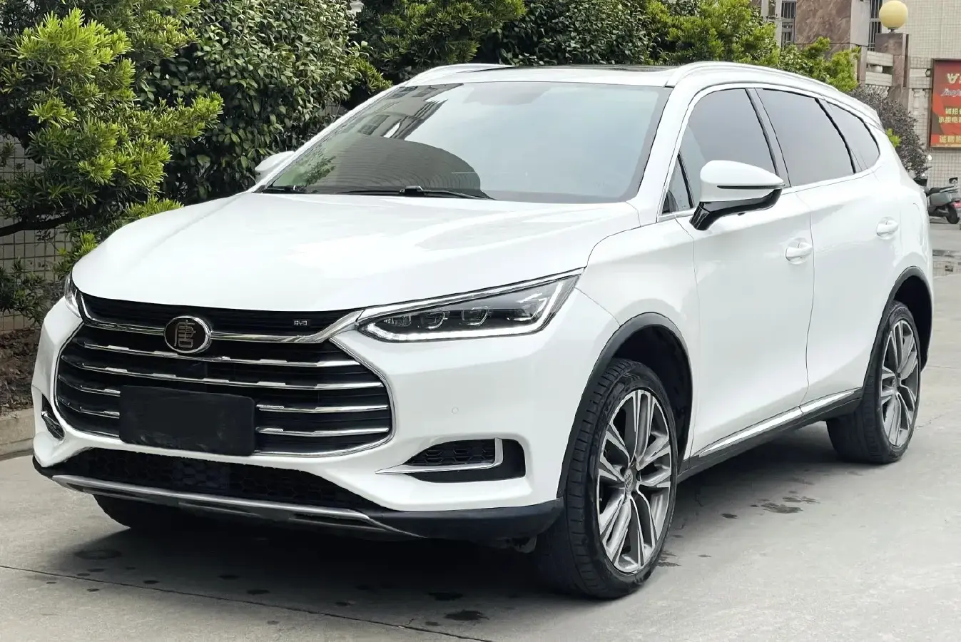 2018 BYD Tang 2.0T 205HP L4 6AT